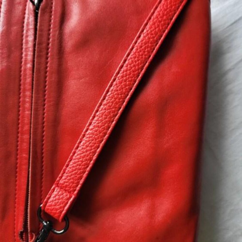 Red leather RUDSAK crossbody bag - Picture 6 of 15